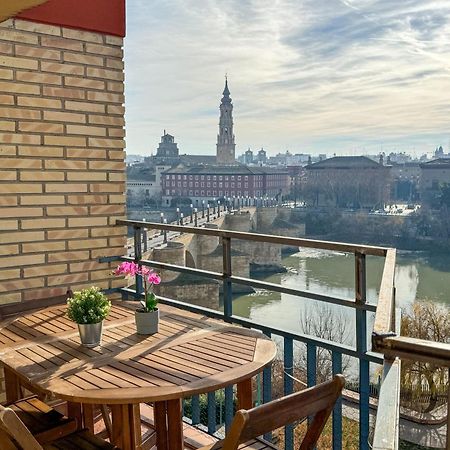 El Puente Del Pilar Comotucasa Zaragoza Luaran gambar